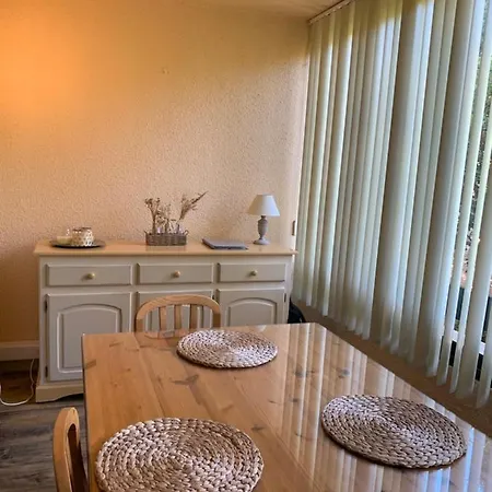 Un Havre De Paix Proche Du Centre Et Des Plages Grand Avec Un Canape Lit Et Un Coin Nuit Lit Double * Cavalaire-sur-Mer